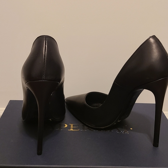 Pumps - Picture 7 of 8